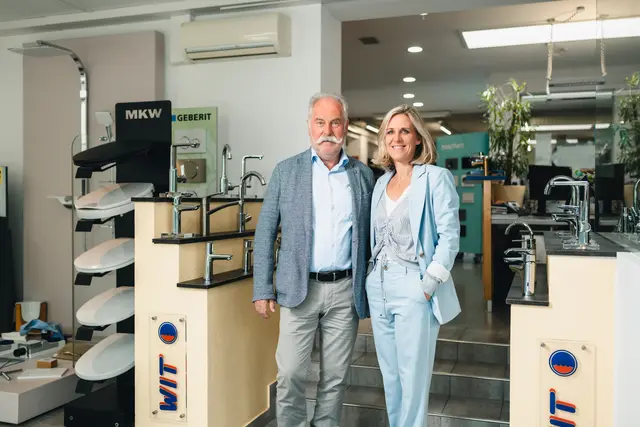 Firmengründer Johann Schliefni und die jetzige Geschäftsführerin Michaela Schliefni.  | Foto: Rene Knabl