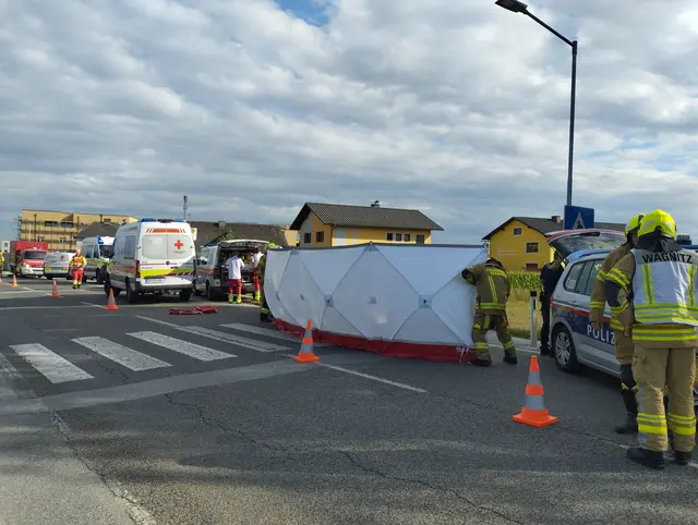 Feuerwehr, Rotes Kreuz und Polizei standen bei diesem Verkehrsunfall in Wagnitz im Einsatz. | Foto: Freiwillige Feuerwehr Wagnitz
