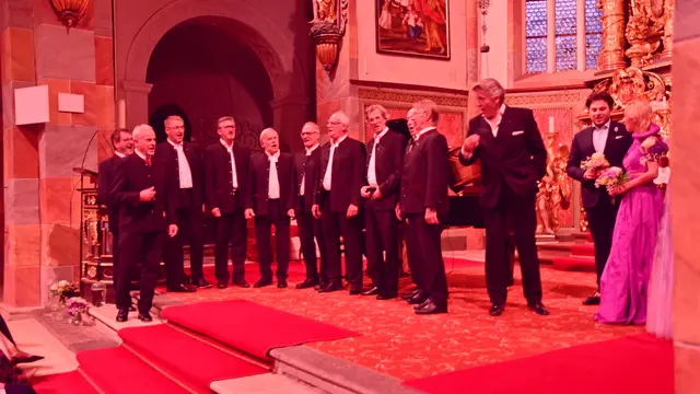 Ein Kärntner Lied von Mitgliedern des Carintia Chors Millstatt und Thomas Hampson 