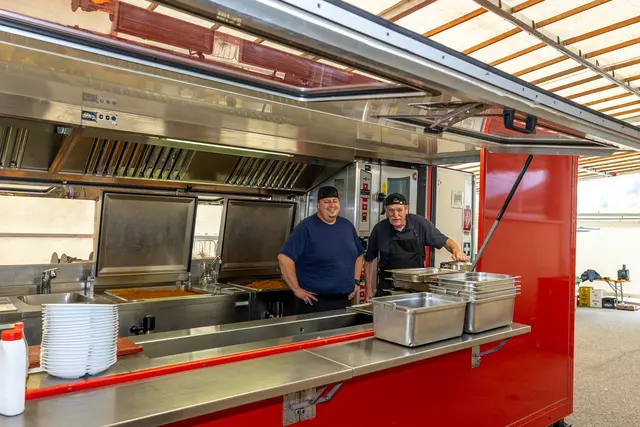 Menschen im Hintergrund | Foto: Erwin Leimlehner