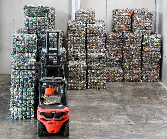 In Wien wurden seit Jänner 86 Millionen Einweg-Gebinde zurückgegeben. | Foto: picturedesk