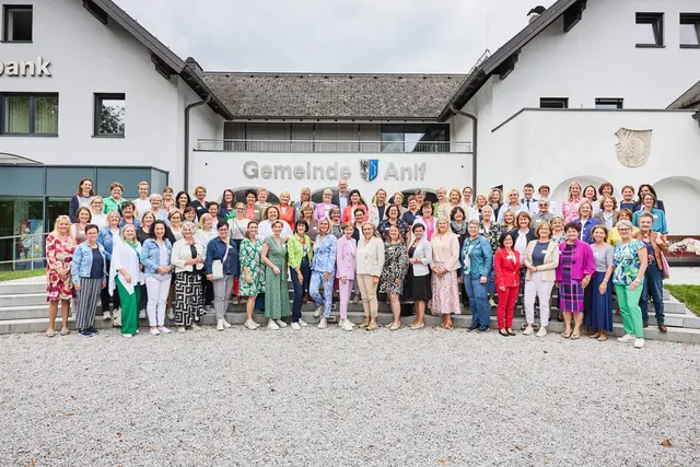 Gruppenfoto vom Bürgermeisterinnen-Treffen. | Foto: Gemeindebund – Franz Gleiß