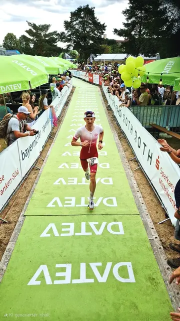 Stephan Benedikt finishte in Bayern den Lang Distanz-Triathlon als bester Österreicher auf Rang 39. | Foto: Benedikt