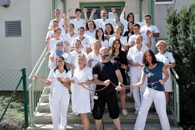 Das Institut für Klinische Pathologie und Molekularpathologie am Landesklinikum Horn hat erfolgreich die internationale Akkreditierung nach ISO 15189:2022 erhalten. | Foto: LK Horn