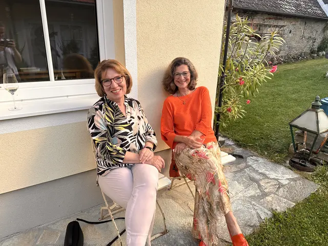 Elisabeth Trobits und Lucia Cihlar  | Foto: Lisa Stöckl