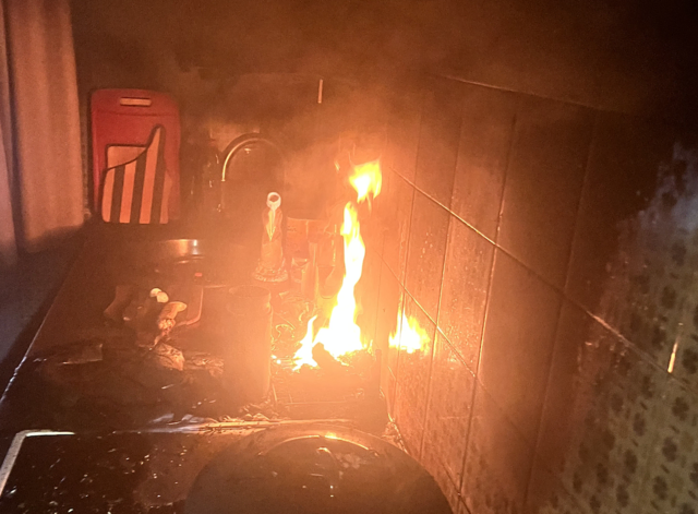 Die beiden Bewohner hatten das Haus bereits verlassen | Foto: HFW Villach