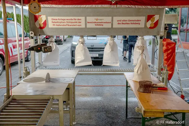 Die umgestaltete Sandsackfüllanlage bei der FF Hallersdorf hat steiermarkweite Bedeutung. | Foto: FF Hallersdorf
