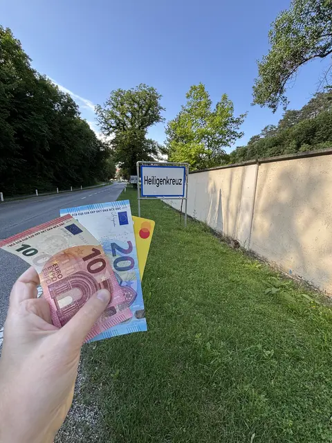 Zum Markt in Heiligenkreuz sollte man Bargeld mitnehmen, Bankomat gibt es keinen im Ort. | Foto: Preineder