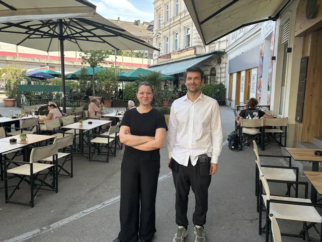 Snežana Vasić und Daniel Barak sind zufrieden mit dem ersten Halbjahr am Radetzkyplatz.  | Foto: Luca Arztmann/MeinBezirk