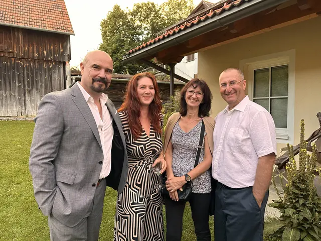 Klaus und Julia Schermann, Waltraud Zemann und Thomas Pollmann  | Foto: Lisa Stöckl