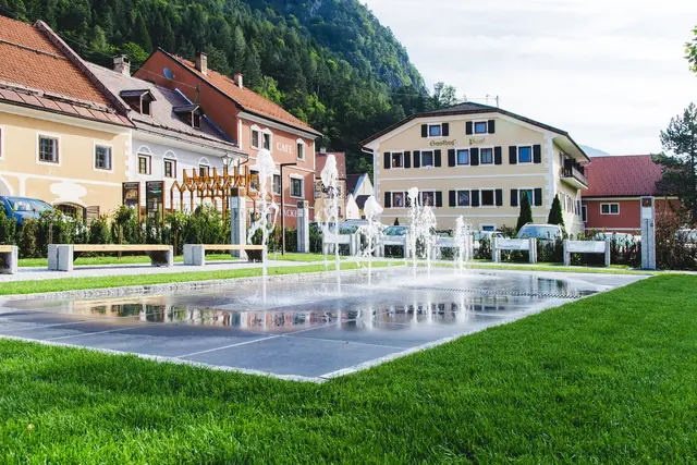 Der Drauplatz im Zentrum lädt zum Verweilen.