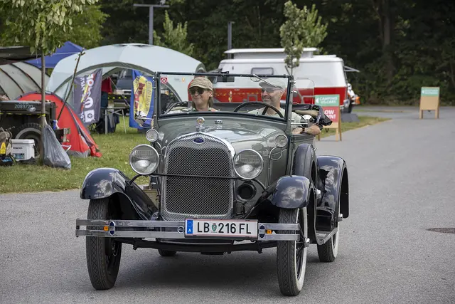 Oldtimer, gute Musik und viele kleine Details sorgen beim Rollin’ Dudes Festival für ein authentisches und unvergessliches Erlebnis. | Foto: Rollin' Dudes