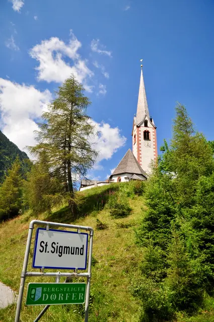 Auch die Bergsteigerdörfer Sellraintal stehen im Mittelpunkt der neuen Kampagne. | Foto: Hassl