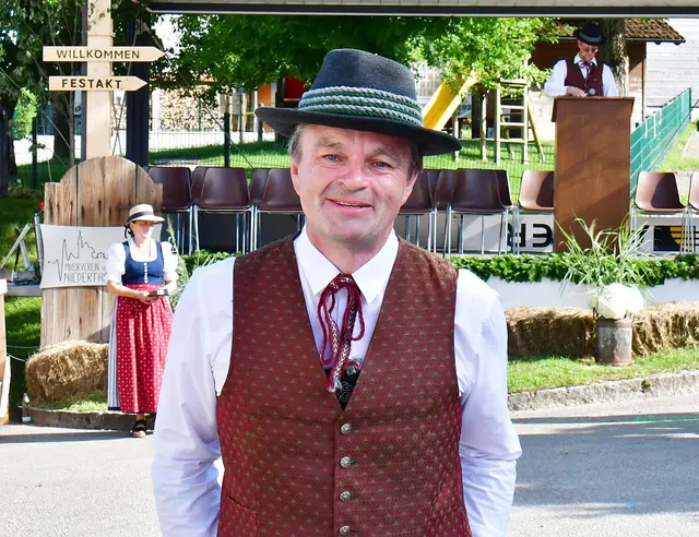 Ehrenbezirkskapellmeister Walter Baldinger