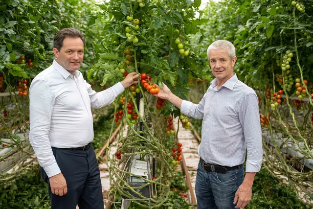 Geschäftsführer Martin Merschl und Bundesminister Norbert Totschnig | Foto: BMLUK/Hemerka