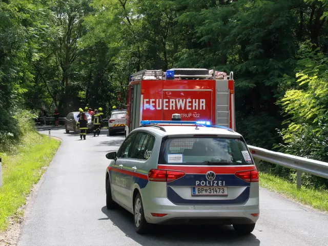 Bei Hadres im Bezirk Hollabrunn kam es zu einem Verkehrsunfall. | Foto: DOKU-NÖ