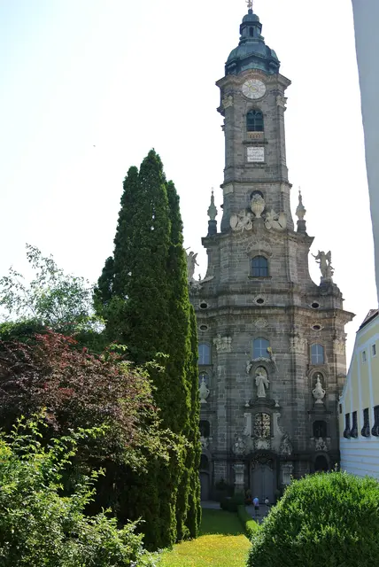 Die Stiftskirche ist das Prunkstück der Zwettler Klosteranlage und ist seit September 2013 wieder geöffnet. | Foto: Elfriede Goritschnig (Archiv)