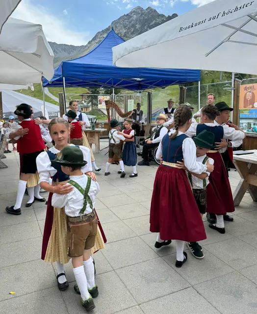 Originale Tiroler Stimmung am Bergkastel. | Foto: Nauders