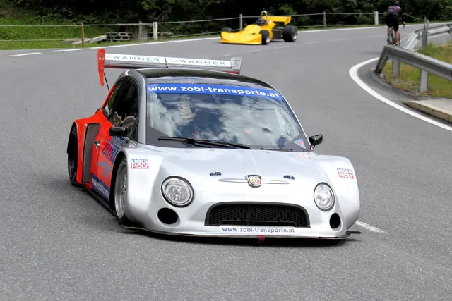 500 PS stark und richtig schnell: der Abarth Hayabusa V8 von Wolfgang Zobl. | Foto: Charly Winkler