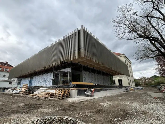 Dieses Gebäude wurde im Hinterhof neu errichtet. | Foto: Kern