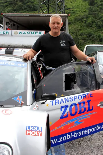 Wolfgang Zobl ist mit seiner Leistung hoch zufrieden. | Foto: Charly Winkler