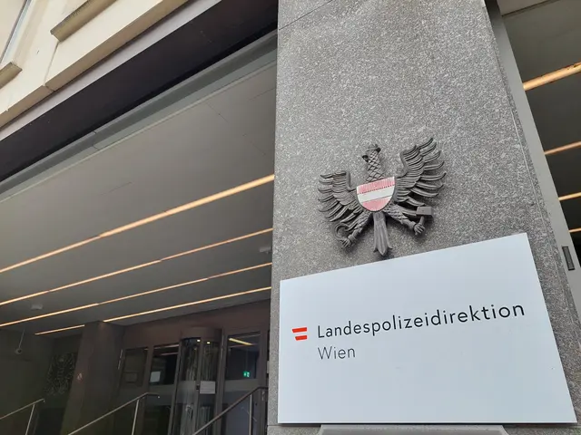 Die Suche war erfolglos. Jetzt sollen weitere Erhebungen laufen. Ein Unfall kann nach wie vor nicht ausgeschlossen werden, heißt es aus der Landespolizeidirektion. (Archiv) | Foto: Antonio Šećerović/RMW