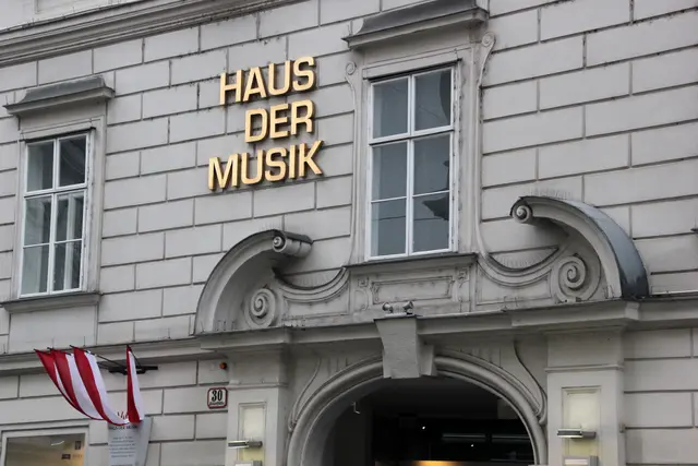 Zahlreiche Formate werden an verschiedenen Orten gespielt. Unter anderem auch im Haus der Musik.
