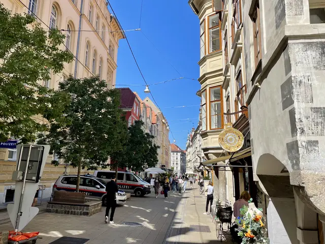 Die Polizei wird zur Ahndung von Verkehrsverstößen in der Schmiedgasse beitrag leisten. | Foto: MeinBezirk