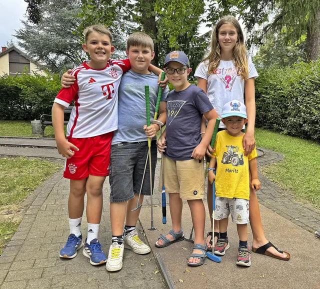Gute Laune herrschte beim Minigolf-Turnier. | Foto: Kraubath
