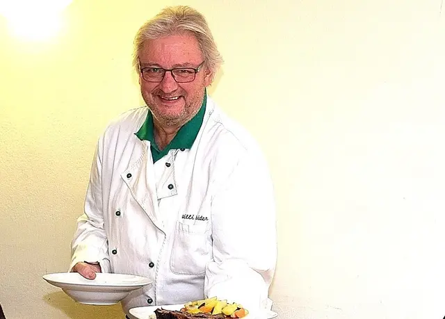 Auch Willi Haider ist überzeugt: "Es muss nicht immer Fleisch am Teller landen. Auch die vegane und vegetarische Küche ist toll." | Foto: RMA