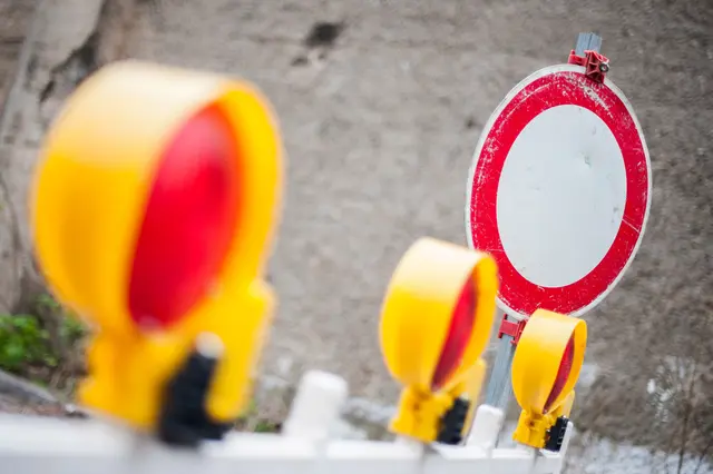 Wegen Gleisbauarbeiten fällt die Linie 37 für ungefähr 3 Wochen aus.  | Foto:  Dittrich / Caro / picturedesk.com