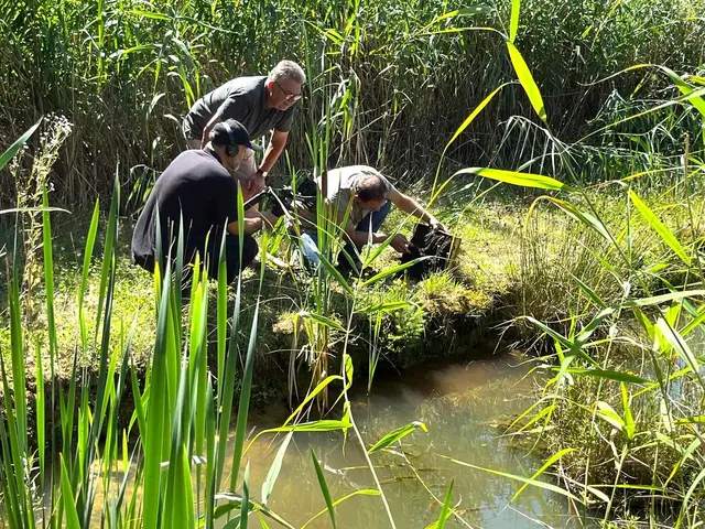 Filmaufnahmen für VulkanTV am Krebsteich. | Foto: Maria Nebel