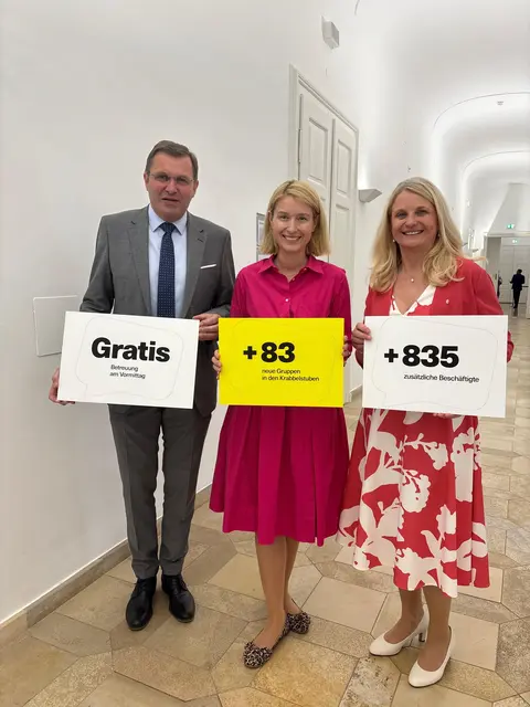 v.l. Georg Ecker, Christine Haberlander, Gertraud Scheiblberger | Foto: Land OÖ