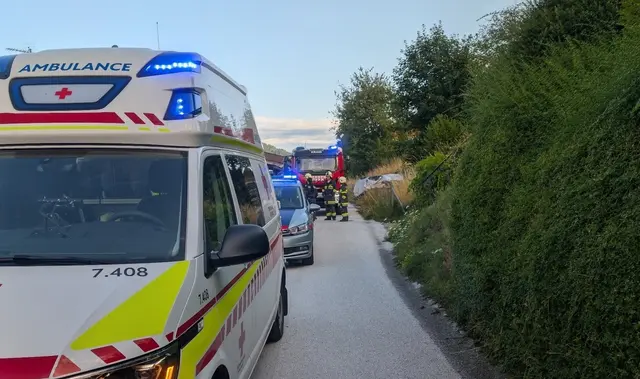 Zahlreiche Einsatzkräfte vor Ort. | Foto: Freiwillige Feuerwehr Kraig