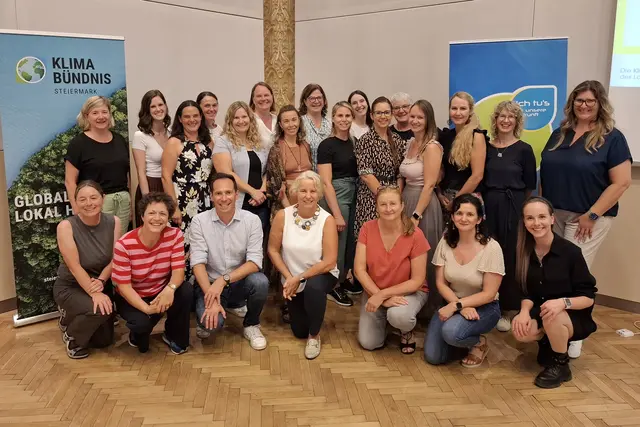 Gruppenfoto beim Abschluss vom Klimaschutzlehrgang für Leiterinnen und Leiter elementarer Bildungseinrichtungen | Foto: Klimabündnis Steiermark