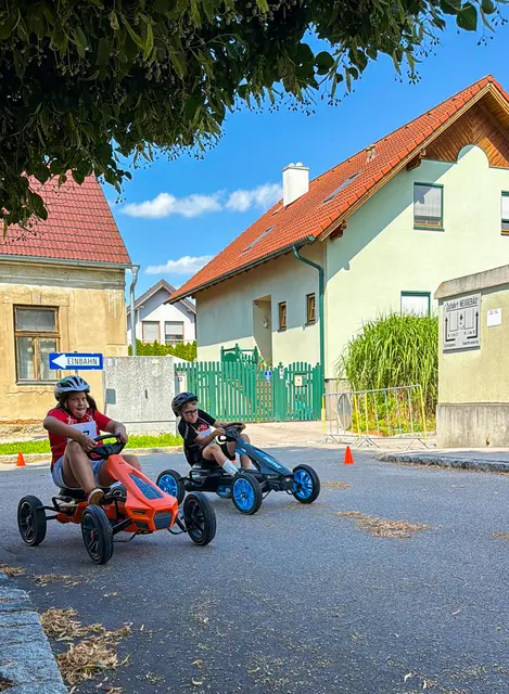 Über 17 Kinder stellten sich mutig der Herausforderung, ihre Bestzeiten in verschiedenen Altersklassen zu knacken. | Foto: Kinderfreunde Neudörfl