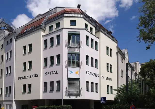 Das Franziskus Spital ist Emas-zertifiziert und setzt damit einen bewussten Schritt Richtung Umweltfreundlichkeit. | Foto: Franziskus Spital – feelimage /Matern