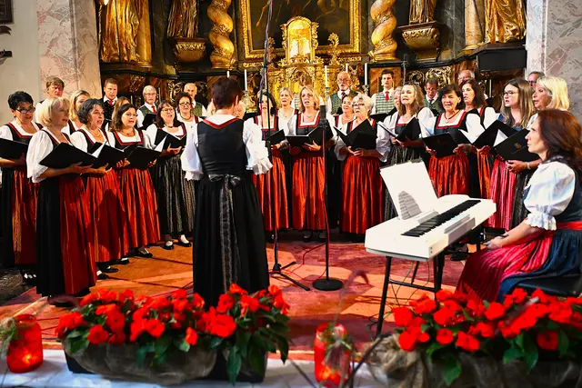 Die Sängerrunde St. Georgen am Längsee wusste die Gäste mit einem gefühlvollen Konzert zu begeistern | Foto: Josef Bodner