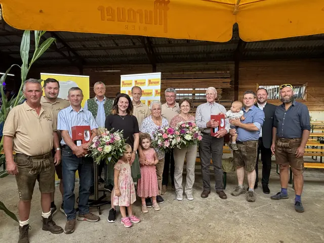 Das diesjährige Braugerstenbauern- Grillfest fand am Hof der Familie Weinberger in Thann statt.
