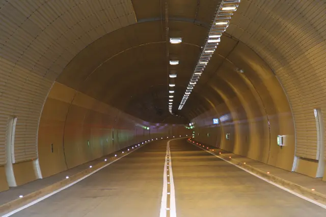 Der Schmittentunnel ist am Dienstag, 29.7.25 ab 18:30 Uhr bis Mittwoch, 30.7.25, 6 Uhr gesperrt. | Foto: Franz Neumayr