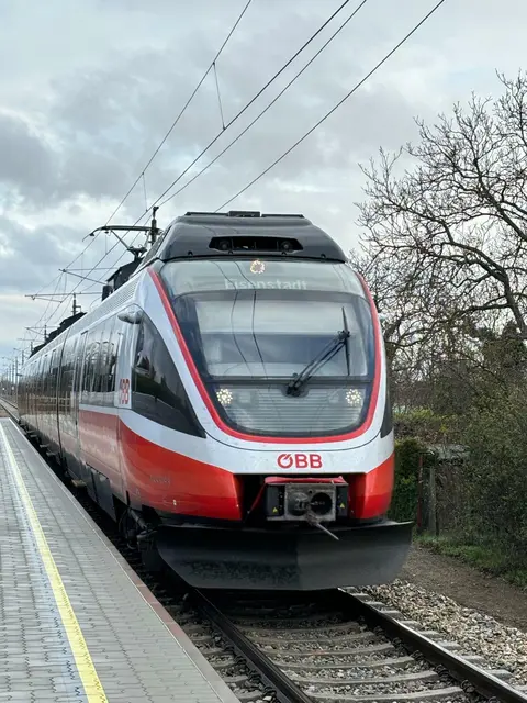 Aufgrund der Bauarbeiten am Bahnhof Wulkaprodersdorf kommt es von 4. bis 8. August zu Fahrplanänderungen.  | Foto: Lisa-Marie Zehetbauer