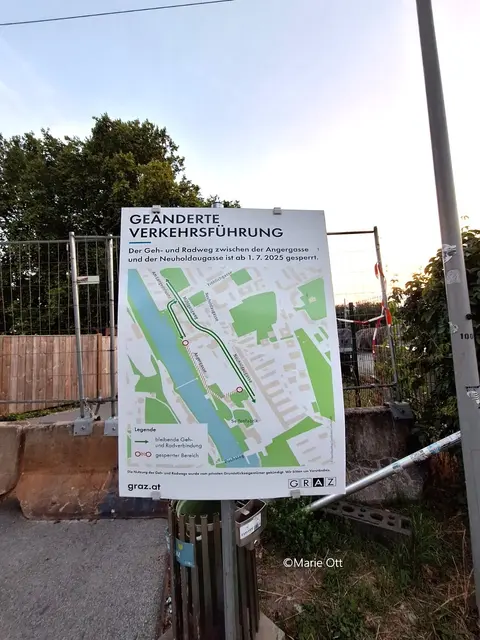 Sperre, Geh- und Radweg, 1. Juli 2025