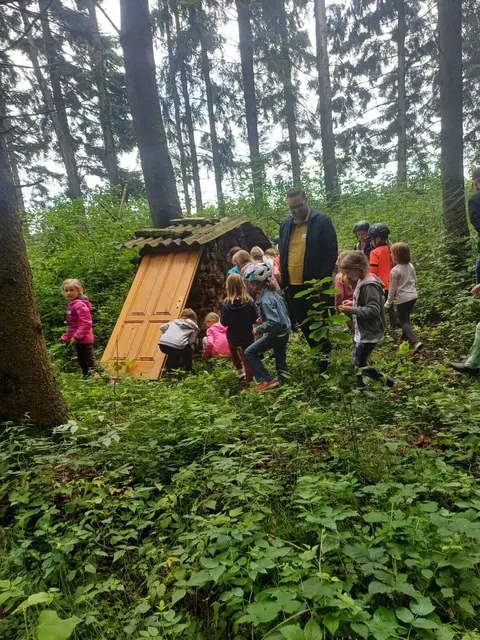 Als Abwechslung zwischendurch wartete eine Schnitzeljagd auf die kleinen Besucher. | Foto: FPÖ Prambachkirchen
