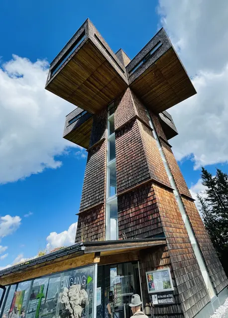 Erster Tag: am Jakobskreuz, Buchensteinwand. | Foto: Kogler