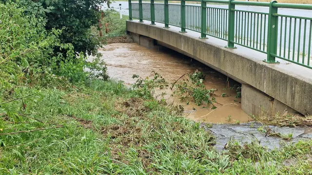 Runzenbach von Oberfellabrunn kommend. | Foto: BFKDO Hollabrunn