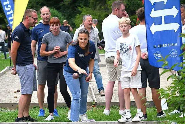 Viele waren sehr konzentriert in den Wettkampf vertieft | Foto: Josef Bodner