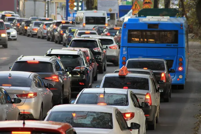 Die Demonstrationen haben auch Auswirkungen auf den Verkehr in der Stadt. (Symbolfoto) | Foto: pixabay/Symbolfoto