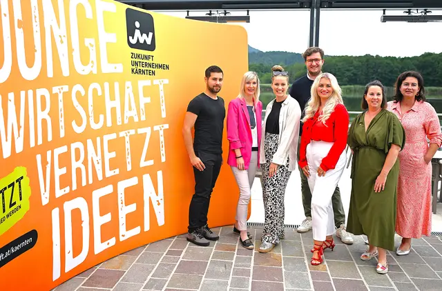 Die Veranstatlung war perfekt organisiert - hier Eduardo Mehl, Stefanie Taupe, Nika Basic, Anton Ruhdorfer, Anamaria Gassinger, Jasmin Lopez, Doris Weiß | Foto: Josef Bodner