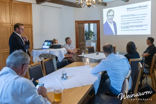 Beim Wirtschaftsabend in St. Andrä-Wördern. | Foto: Weinwurm-Fotografie