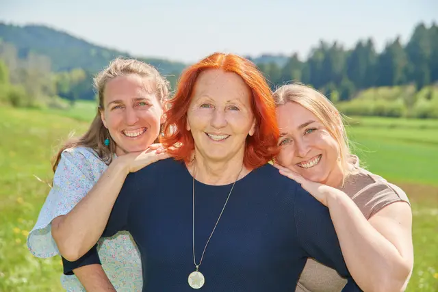 Klaudia Nebral, Gerti Loncsar und Maria Höllrigl. | Foto: Herbert Baumgartner